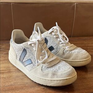 Veja Off-White and Navy Sneakers